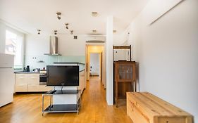 Spacious Flat In The Old Town.